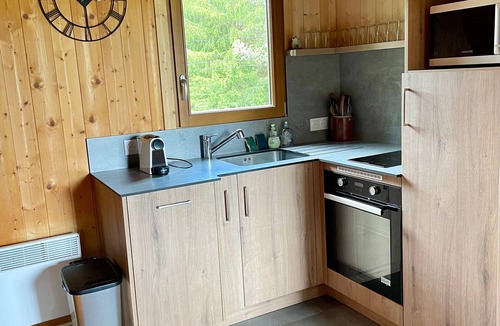 Lans-en-Vercors Ski Chalet | Charming unique chalet - 6 people, garage