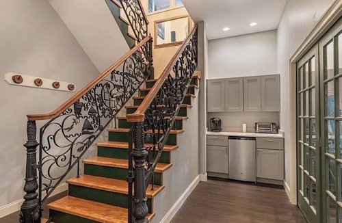 Manchester-by-the-Sea House | Charming 5-bedroom Home by the Sea