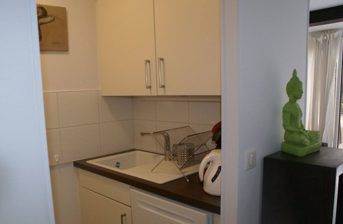 Naturist Village Villa | Charming Villa with Terrace, A/C, near Tantra Club, Private Parking
