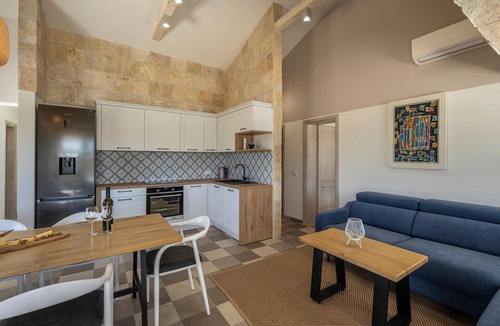 Biograd na Moru Villa | Charming villa Viliska with heated pool