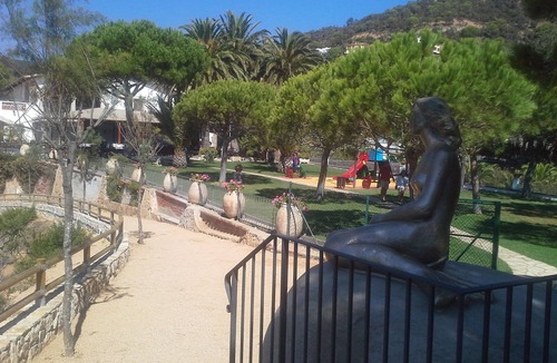 Canyet de Mar Villa | Charming vacation apartment for 2 to 6 people - 2 steps from the beach sea view