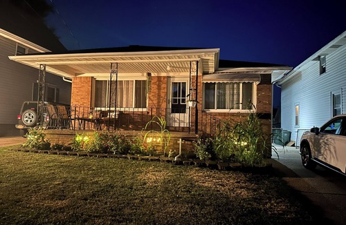 Depew House | Charming Vacation Home Near Niagara Falls & Highmark Stadium