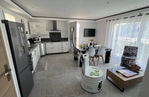 Saint-Martin-du-Var House | Charming Villa