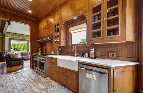 San Marcos House | Charming Victorian Home w/Pickle Ball Court, Pool, Hot Tub, Game Room