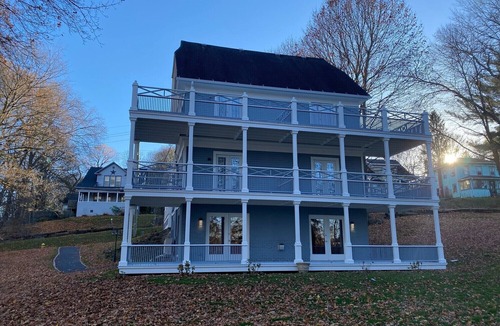 Groton House | Charming Victorian home