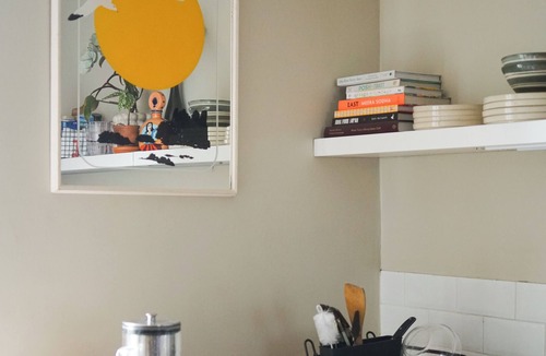 King's Park Apartment | Charming Victorian Maisonette in Hackney