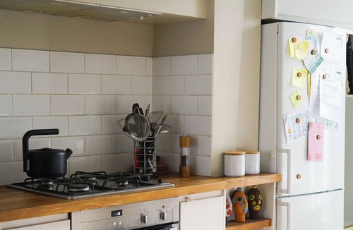 King's Park Apartment | Charming Victorian Maisonette in Hackney