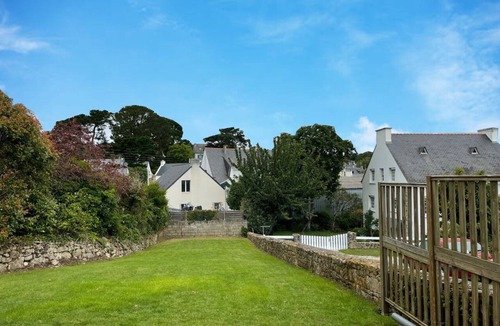 La Trinite-sur-Mer House | Charming villa. Port. Beach. 4 km from Carnac.