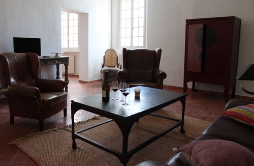 Malemort-du-Comtat House | Charming village house with terrasse