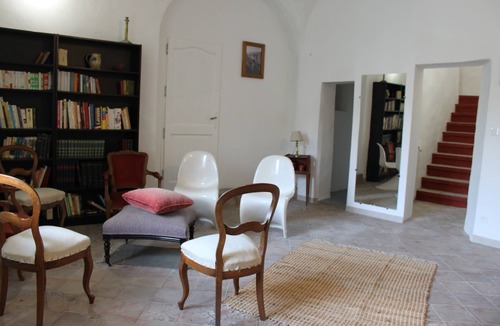 Malemort-du-Comtat House | Charming village house with terrasse