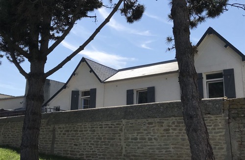 Saint-Regnobert-de-la-Cote-de-Nacre Villa | Charming villa 70m from the sea from 560 €/week