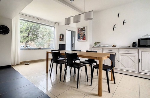 Stella-Plage House | Charming Villa for 6 with Garden, Terrace, and Close to Beach