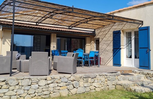 Vallon-Pont-d'Arc Villa | Charming villa in Vallon Pont D'arc with private pool