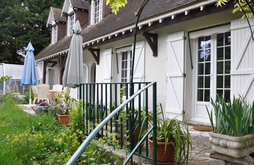 Saint-Regle Villa | Charming villa 5 minutes from Amboise Master suite