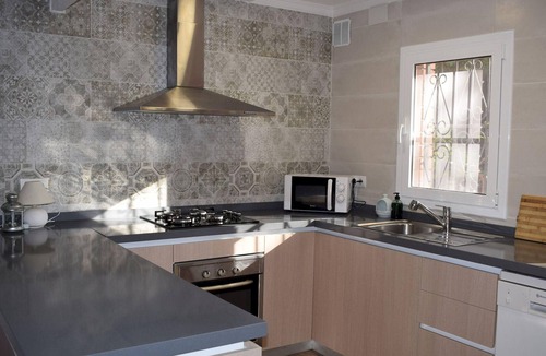 Calafat Cottage | Charming Villa with Pool, BBQ & Close to Beaches - 4 Bedrooms