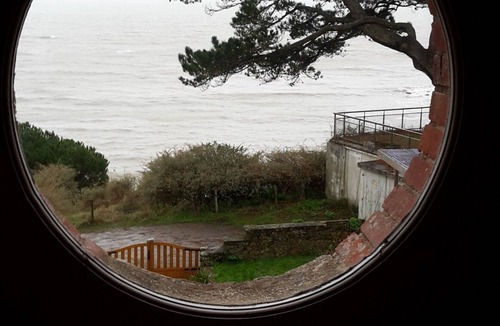 Saint-Marc-sur-Mer House | charming villa, exceptional sea view, with tuned piano, 6-8 people.