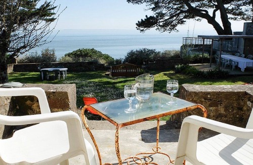Saint-Marc-sur-Mer House | charming villa, exceptional sea view, with tuned piano, 6-8 people.