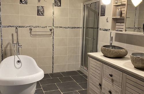 Esternay Other | Charming villa farmhouse for groups