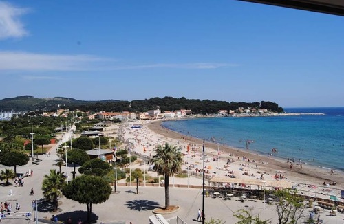 Les Sablettes House | CHARMING VILLA IN QUIET, CLIMATE, 100 m from the beach