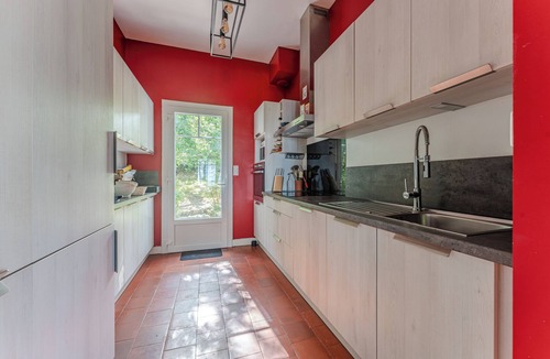 Pyla-sur-Mer House | Charming Villa Perched with a View, Steps from the Pyla Beaches