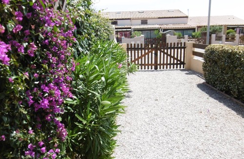 Port-la-Nouvelle Villa | Charming Villa T2 with Courtyard, Veranda & Private Parking, Sleeps 6 - 900m to Beach