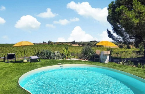 Usclas-d'Herault Villa | CHARMING VILLA with swimming pool, not overlooked, view of vineyards
