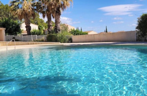 Pezenas Villa | Charming villa in a secure condominium