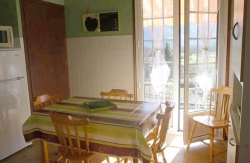 Ayzac-Ost Apartment | charming villa in Ayzac ost