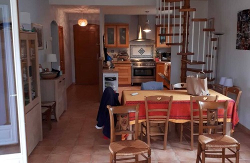Campagnan Villa | Charming villa in Occitania, between sea and mountains.