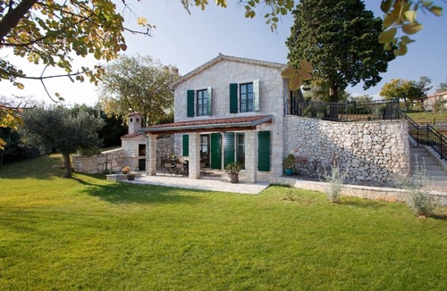 Ripenda Kosi Villa | Charming Villa Merula with 50 m² private pool, sea view, pets welcome