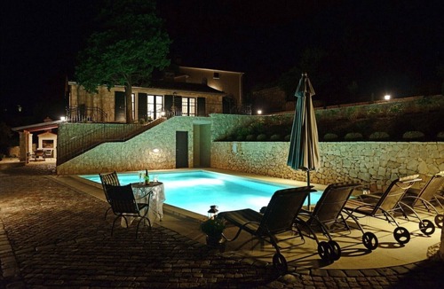 Ripenda Kosi Villa | Charming Villa Merula with 50 m² private pool, sea view, pets welcome