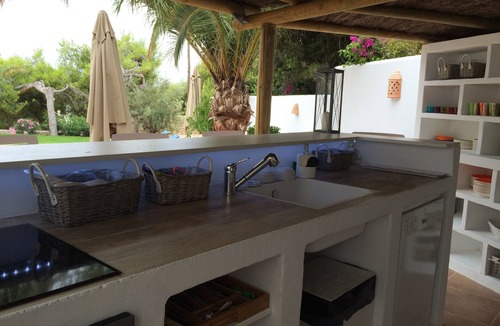 San Jaime Villa | Charming villa, sea view, large swimming pool with bar, 2000m² plot, beach 900m away