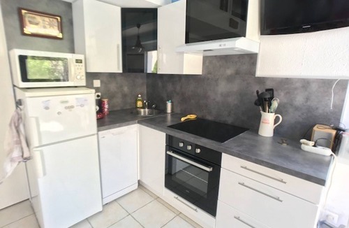 Le Barcares Villa | Charming Villa with Pool, A/C, Near Beach and Shops, Sleeps 4