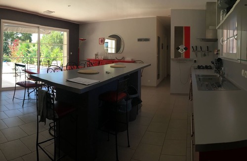 Saint-Dezery Villa | Charming villa with jaccuzi