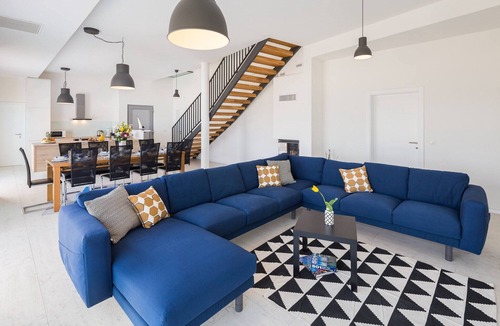 Municipality of Posedarje Villa | Charming Villa with heated pool