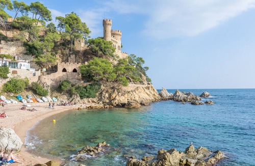 Vidreres Villa | Charming Villa with pool near Lloret