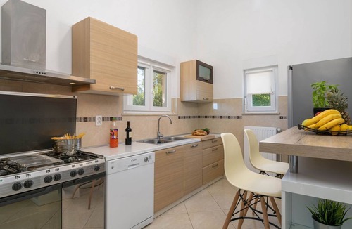 Prodol House | Charming villa with private pool, sundbeds