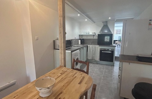 Saint-Sardos House | Charming village house