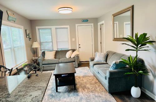 Novi House | Charming Walled Lake MI Cottage