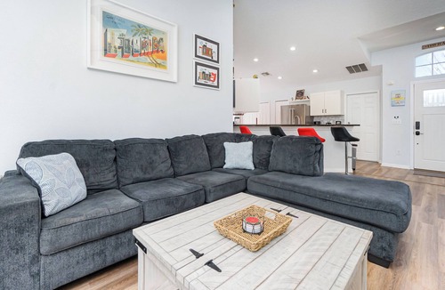 Woodridge House | Charming & Warm W/Pool & Games Room