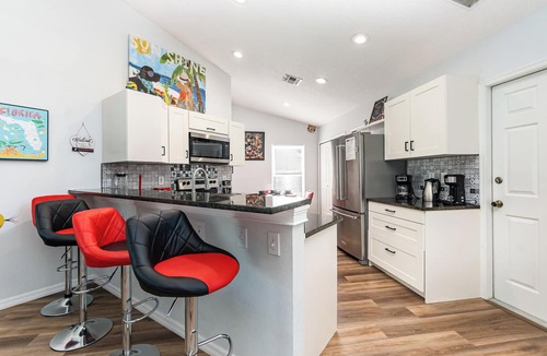 Woodridge House | Charming & Warm W/Pool & Games Room