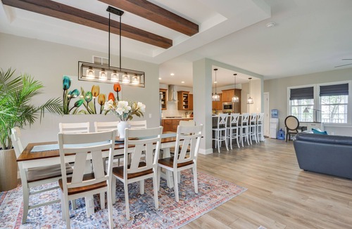 Three Mile Bay House | Charming Waterfront Retreat on Lake Ontario