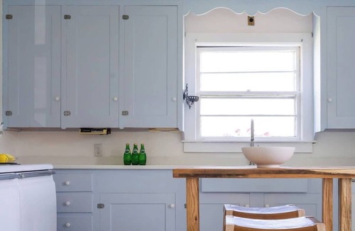 Bonnet Shores House | Charming Waterfront Cottage