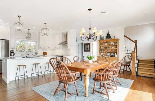 Tuckahoe House | Charming Waterfront Southampton Home, Perfect for Groups