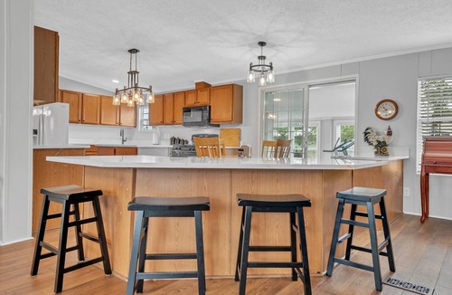 Colington House | Charming waterfront 3-bedroom house
