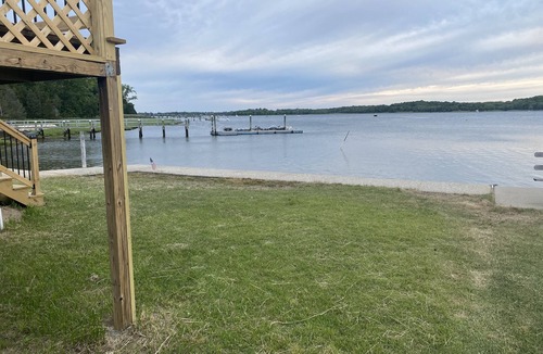 Bristol Cottage | Charming Waterfront Cottage in Bristol, RI