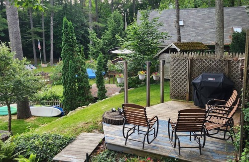 Acton Cottage | Charming Waterfront Cottage on Pristine Great East Lake