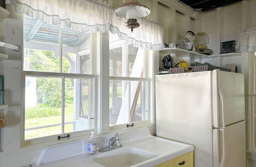 Enfield Cottage | Charming waterfront Mascoma Lake cottage with private beach and dock. ☀️