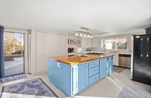 West Harwich House | Charming West Harwich Pool Escape RPAM111