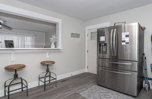 Ashley Oaks House | Charming West Knox Cottage w/Carport & Patio